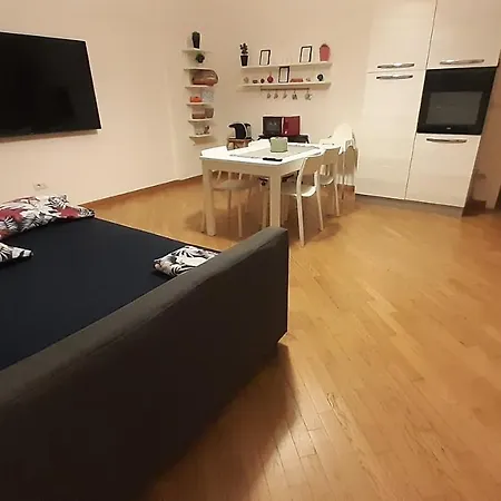 Interno5 Apartment *